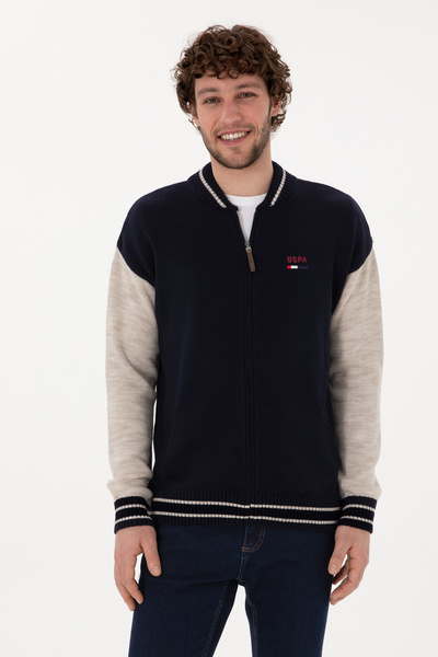 U.S. Polo Assn. سترة تريكو باللون الأزرق الداكن للرجال 50293128 -VR033