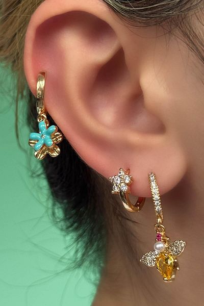TAKIŞTIR Gold Color Stone Detailed 3-Piece Ysx Earring Set