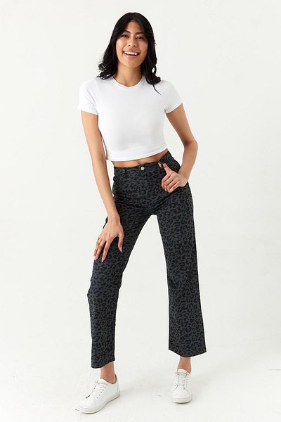 Select Moda Women's Black Leopard Patterned Straight Jeans
