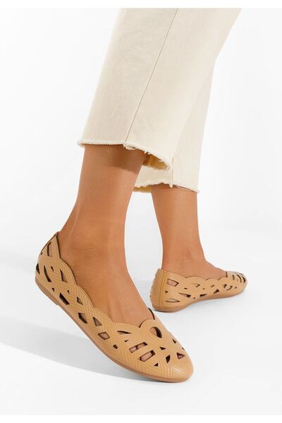 B T Shoes Перфорирани балерини Priscille bej