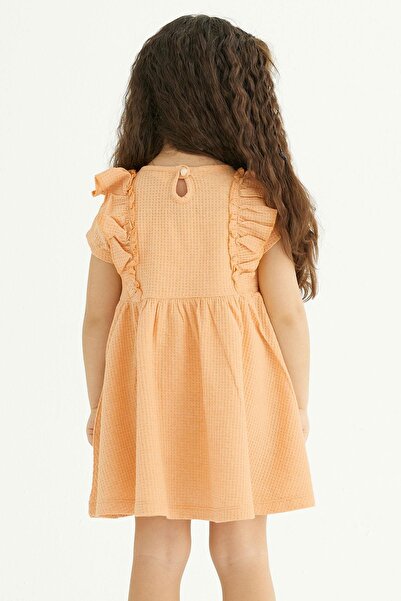 zepkids Κοριτσίστικο φόρεμα με βολάν με λαιμόκοψη με μαζεμένη μέση μουστάρδα
