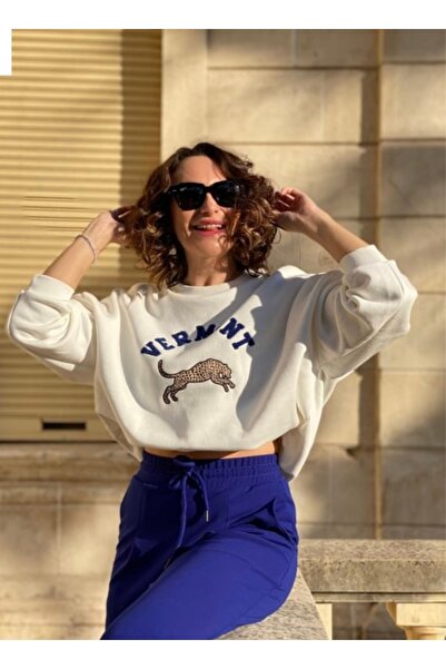 MODA Λευκό σουέτ με λεπτομέρειες σε σχέδιο τίγρης, με 3 κλωστές, κομψό.