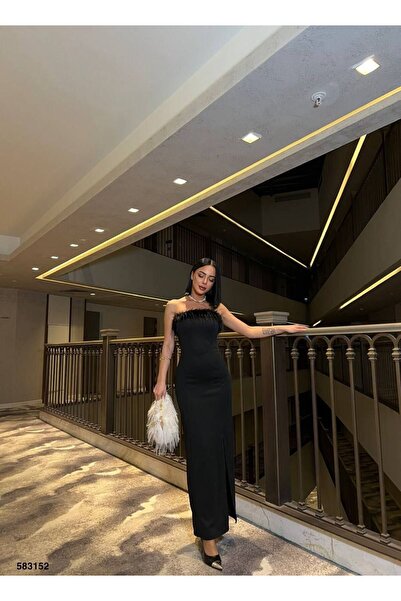 sarebutik Siyah Peluş Tüy Detaylı Siyah Elbise Yırtmaçlı Gece Elbise