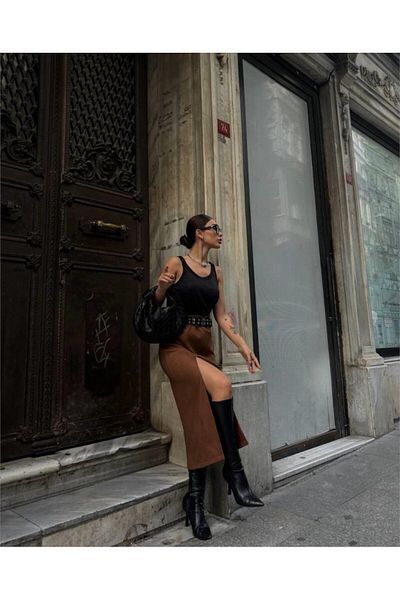 modaserdem    Suede Pencil Skirt with Slit Detail - Brown