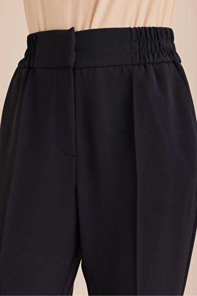Aker Beli Lastikli Detaylı Dokuma Havuç Pantolon