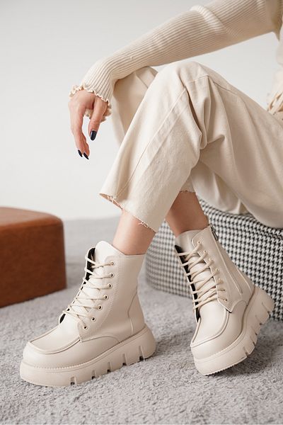 Moda Değirmeni Γυναικείες μπότες Beige Skin - Χοντρή σόλα, κορδόνια και φερμουάρ MD1001-116-0013