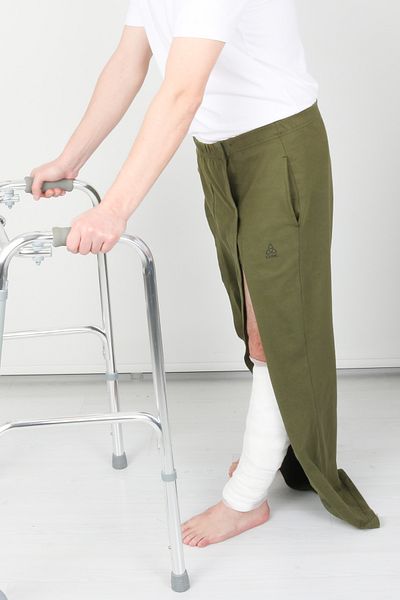 CURE4U Adaptive Velcro Khaki Lying Patient Care and Treatment Pants (Size m)