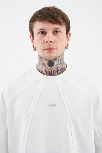 Machinist Ανδρικό μπλουζάκι με λεπτομέρεια με βελονιά Oversize εκρού