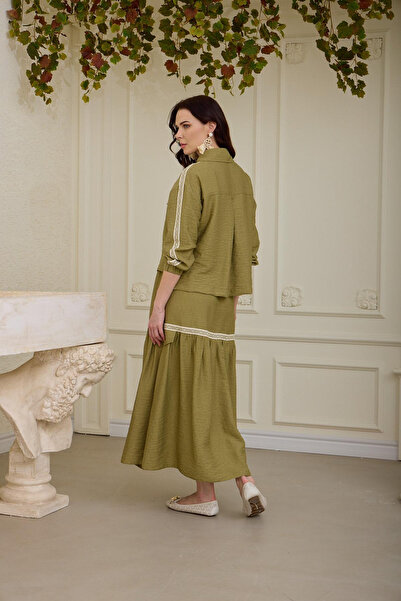 Moodbasic Linen Suit with Stripes