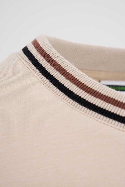 Machinist Men's Striped Collar and Embroidered Oversize Soft Beige T-Shirt