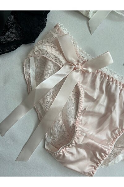 liliths inner world Kurdele Detay Külot