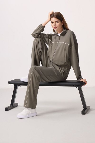 TOMMY LIFE Dark Beige Soft Textured Stand Collar Oversize Elastic Women's Tracksuit - 95349