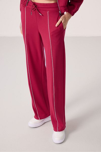 TOMMY LIFE Viva Red Soft Textured Stand Collar Oversize Elastic Women's Tracksuit - 95349