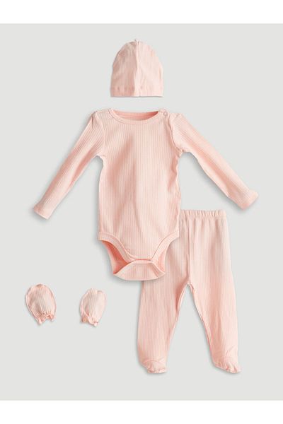 LC Waikiki Crew Neck Baby Girl Hospital Discharge Set