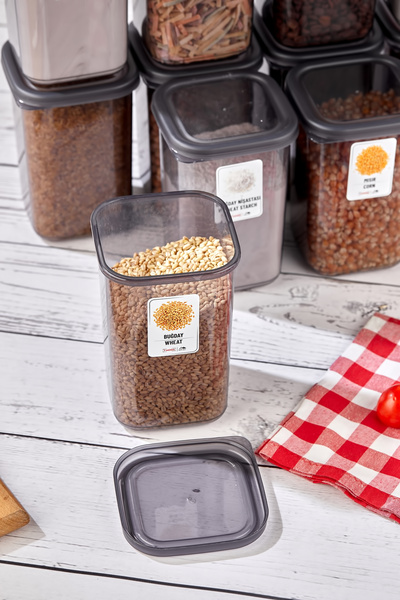 Buclee 144-Piece Set of 72 Square Food and Spice Containers with Labels Water Leak Proof Airtight Kitchen Organizer