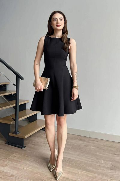 Sorridi Sleeveless Boat Neck Flared Dress