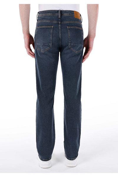 Colin's 045 بنطال جينز رجالي باللون الأزرق الداكن من David Regular Fit