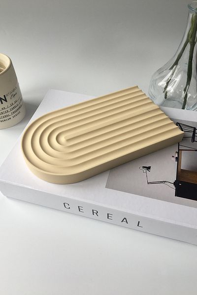 sin istanbul Striped Concrete Plate Beige