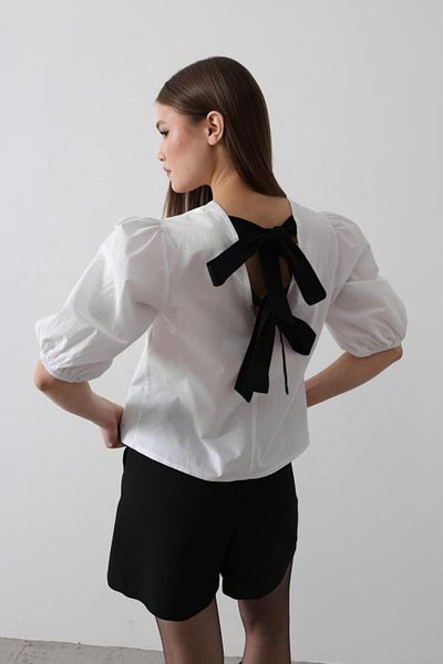 trend henna Blouse with Bow Tie Back - White