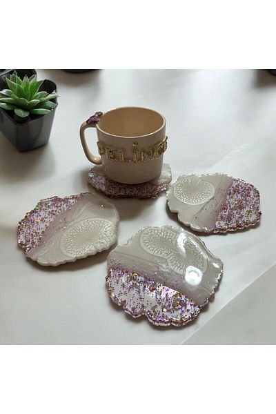 Pelince Epoxy Resin Coasters - Set of 4 - White and Mixed Glitter Diameter 12 cm