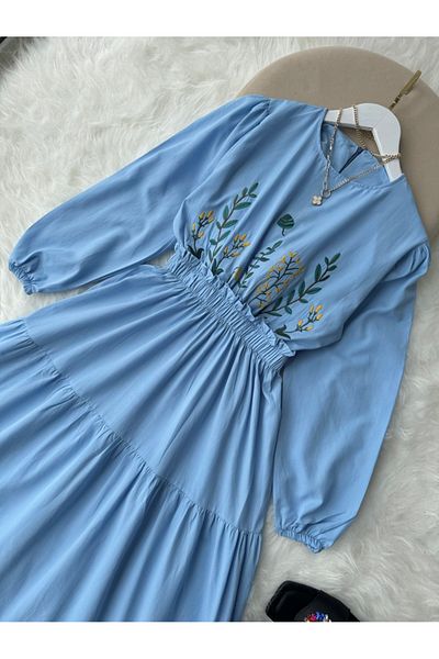 Butik Rowena Dress
