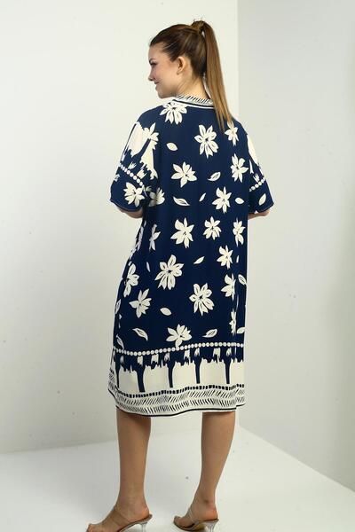 By Saygı Γυναικείο κοντό φόρεμα με λουλουδάτο σχέδιο με τσέπες