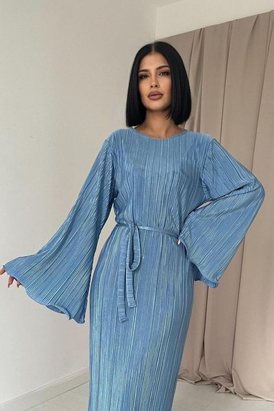 Viyamo Rochie plisată cu mâneci spaniole albastre