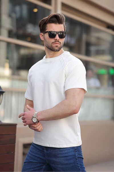 Madmext Tricou de bază pentru bărbați cu gât ecru E7138