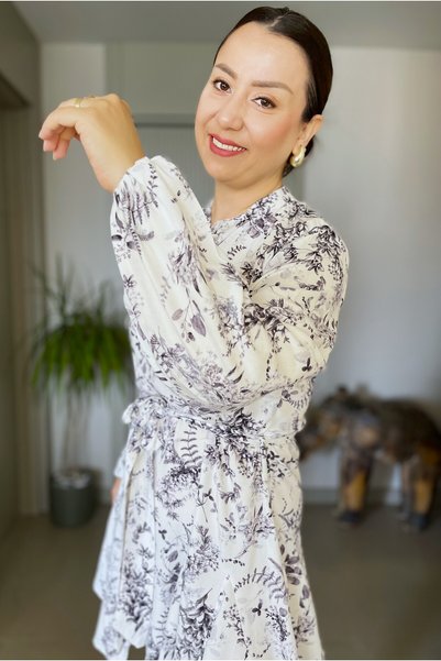 Butik Tiril Tiril Soft Texture Floral Print Belted Waist Shirt Dress