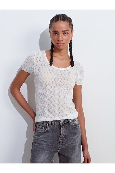 Dilvin 10730 Open Crew Neck Openwork Bow Detailed Thin Knitwear Blouse-Ecru