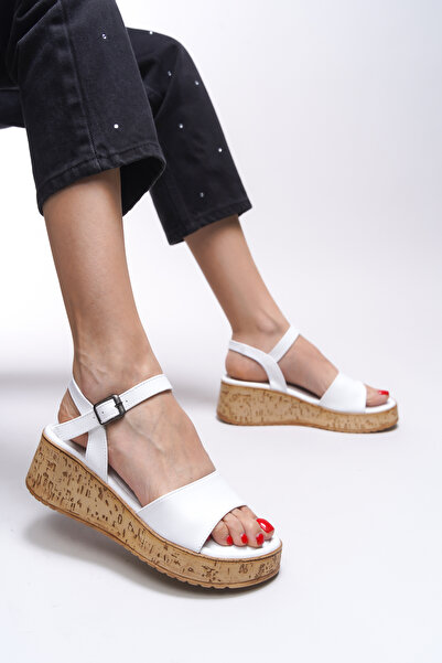 Riccon White Kysronyn Women's Sandals 0012210