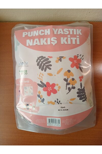 Müjde Tuhafiye Punch Nakışı Yastık Kiti
