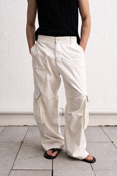 GIESTO БІЛІ ШТАНИ З ЕФЕКТОМ ПІДДИХУ