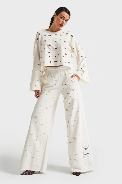 its basic Women's Ecru Color Knitted Fabric Ripped Detailed Design Sweatshirt