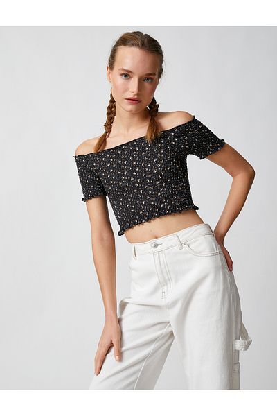 Koton Tricou decupat cu mânecă scurtă cu umăr