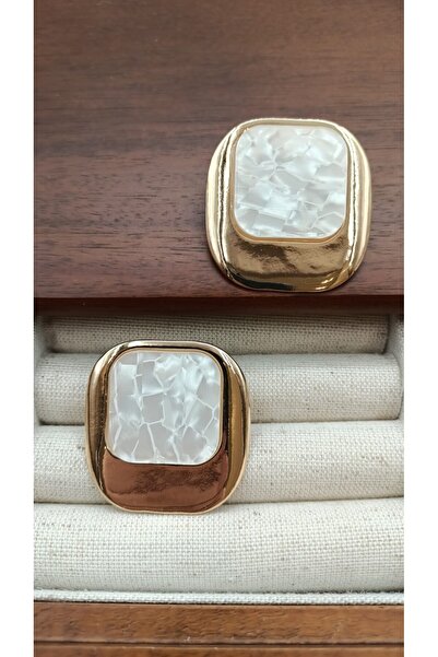 Jerie Gold Dikdörtgen Plaka Sedef Detaylı Küpe