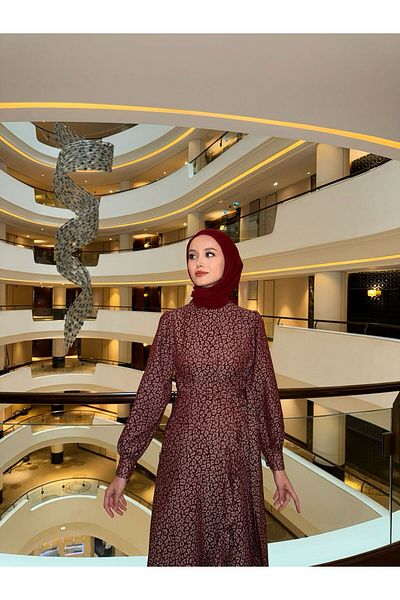 Molly Nelly Rochie lungă de damă, cu model leopard, cu cataramă, burgundă