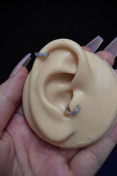 Blisse Piercing Women's Full Tour Mini Zirconia Stone Tragus Helix Cartilage Ring Steel Piercing
