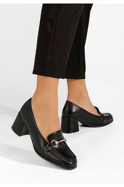 B T Shoes Mocasini cu toc Elenore negri