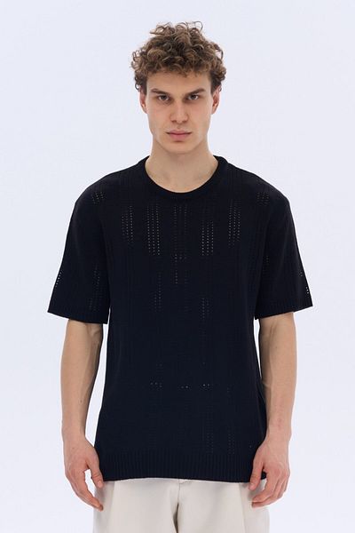 İLKCET MODA Ανδρικό πλεκτό μπλουζάκι με λεπτομέρεια με τρύπα