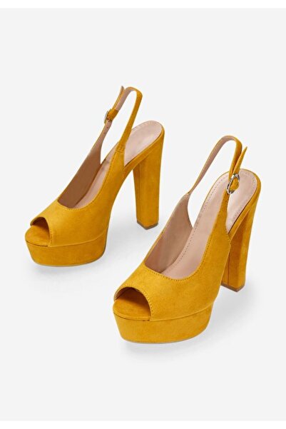 B T Shoes Arabia yellow high heel sandals