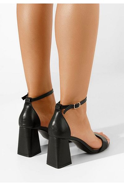 B T Shoes Sandale cu toc gros Vorona negre