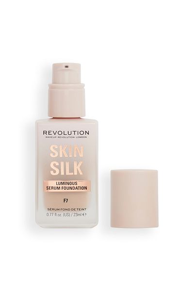 MAKEUP REVOLUTION Revolution Skin Silk Serum Foundation - F7