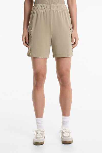 Oysho Modal içeren Soft Touch cepli bermuda