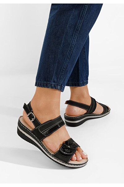 B T Shoes Черни ортопедични сандали Perira