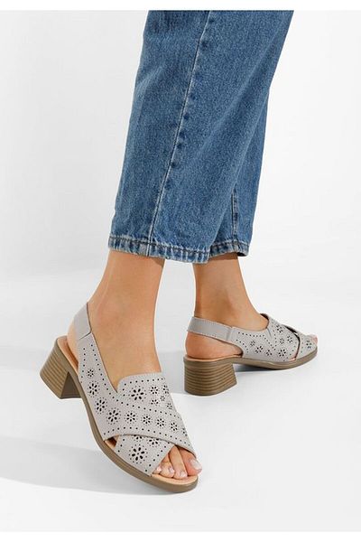 B T Shoes Women's Lisiana leather sandals in gray