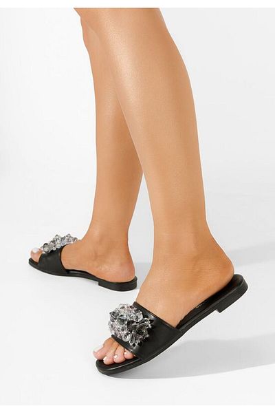 B T Shoes Women's black Ravelina slippers