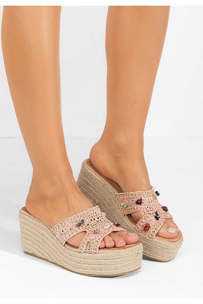 B T Shoes Laurine pink platform slippers