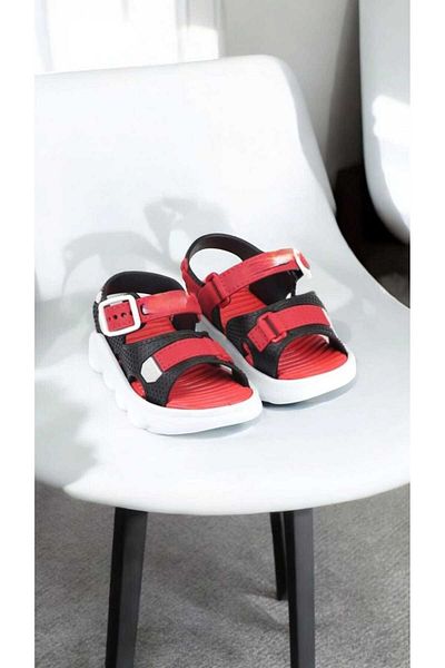 gigigiyim Lightweight and Comfortable Buckle Girls Sandals