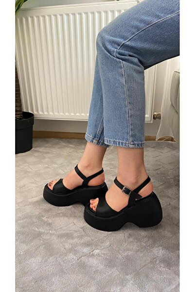 Preshley Women's Dante Black Single Strap Thick Sole Orthopedic Sandals K-3010